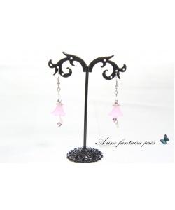 1167_-_boucles_doreilles_argentes_acier_inoxydable_pendentif_fleur_rose_claire_perles_swarovski__15_euros