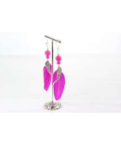 765_-_boucle_doreille_argent_perle_et_plume_fuschia_pendentif_plume_12_euros