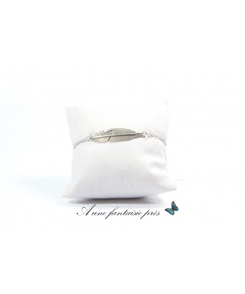 1092_-_bracelet_acier_inoxydable_connecteur_feuillez_argent_15_euros