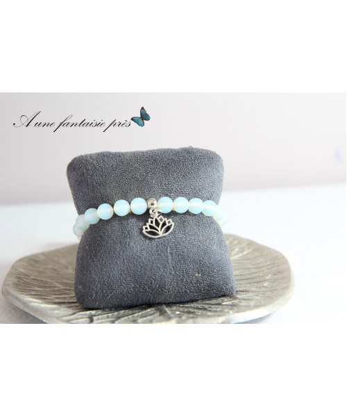 1299_-_bracelet_opaline